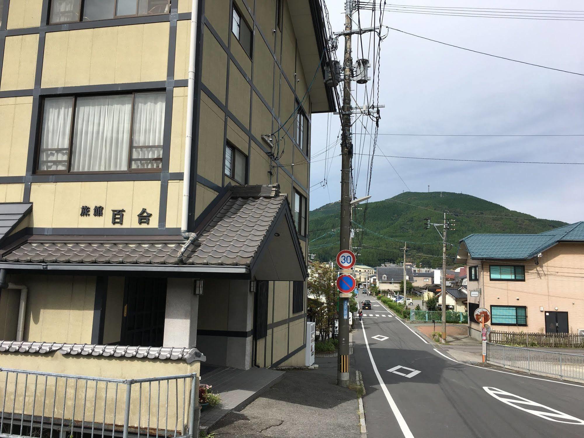 Ryokan Yuri Yufu Exterior photo